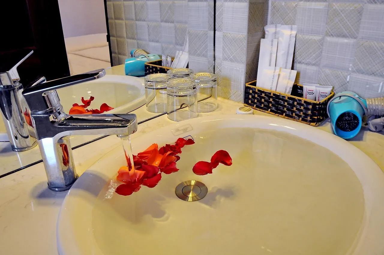 ***  Stelle Hotel Nha Trang Vietnam
